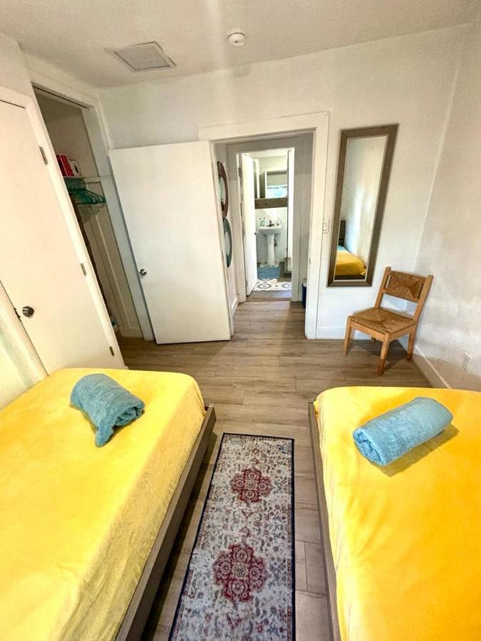 Nice 2 Twin Bedroom - Best Central Location In Miami - Luggage Storage, Parking And Laundry For Free!!!! Esterno foto