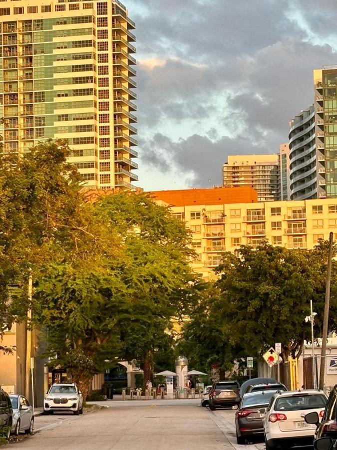 Nice 2 Twin Bedroom - Best Central Location In Miami - Luggage Storage, Parking And Laundry For Free!!!! Esterno foto